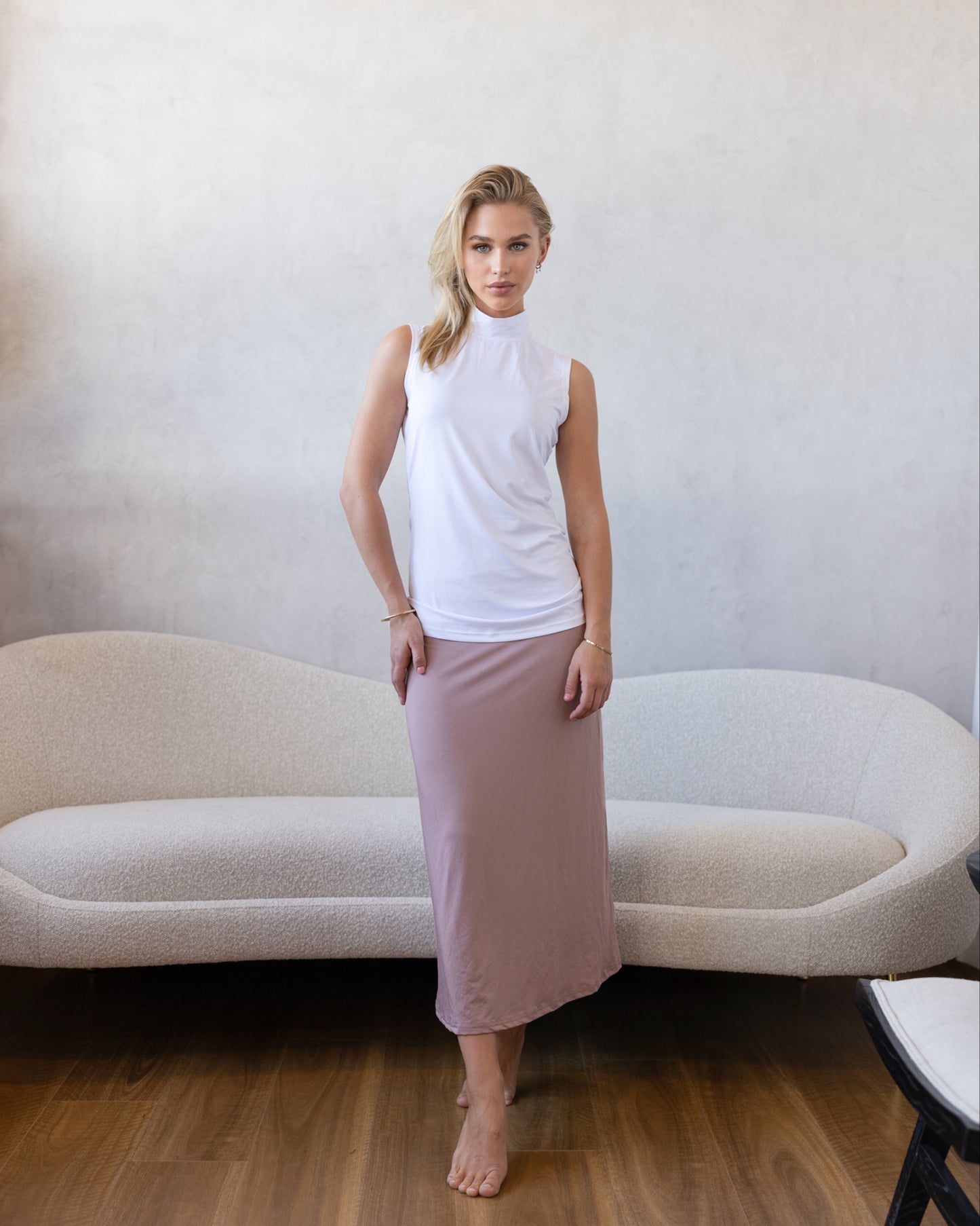 Luxe Sleeveless Basic Snow