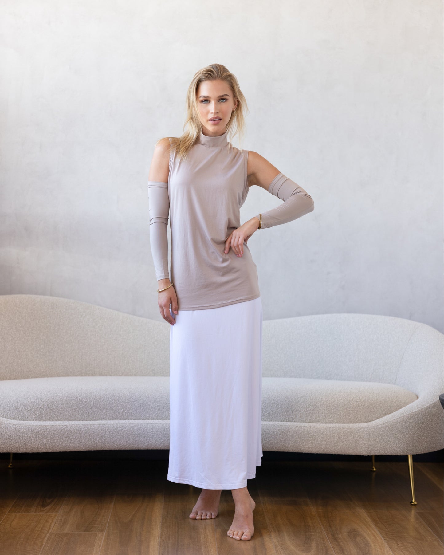 Luxe Sleeveless Basic Fawn