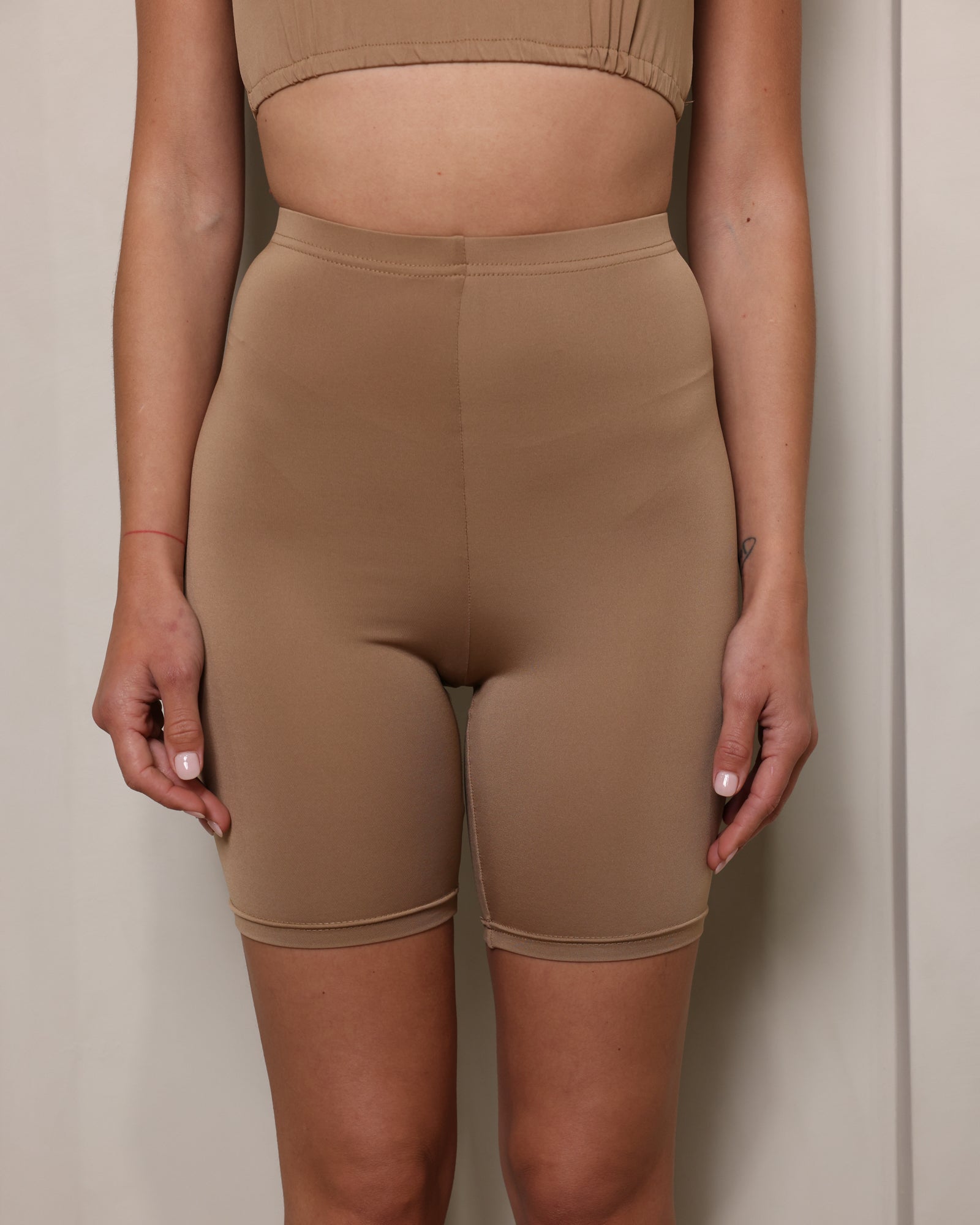 Luxe Lounge Short Latte