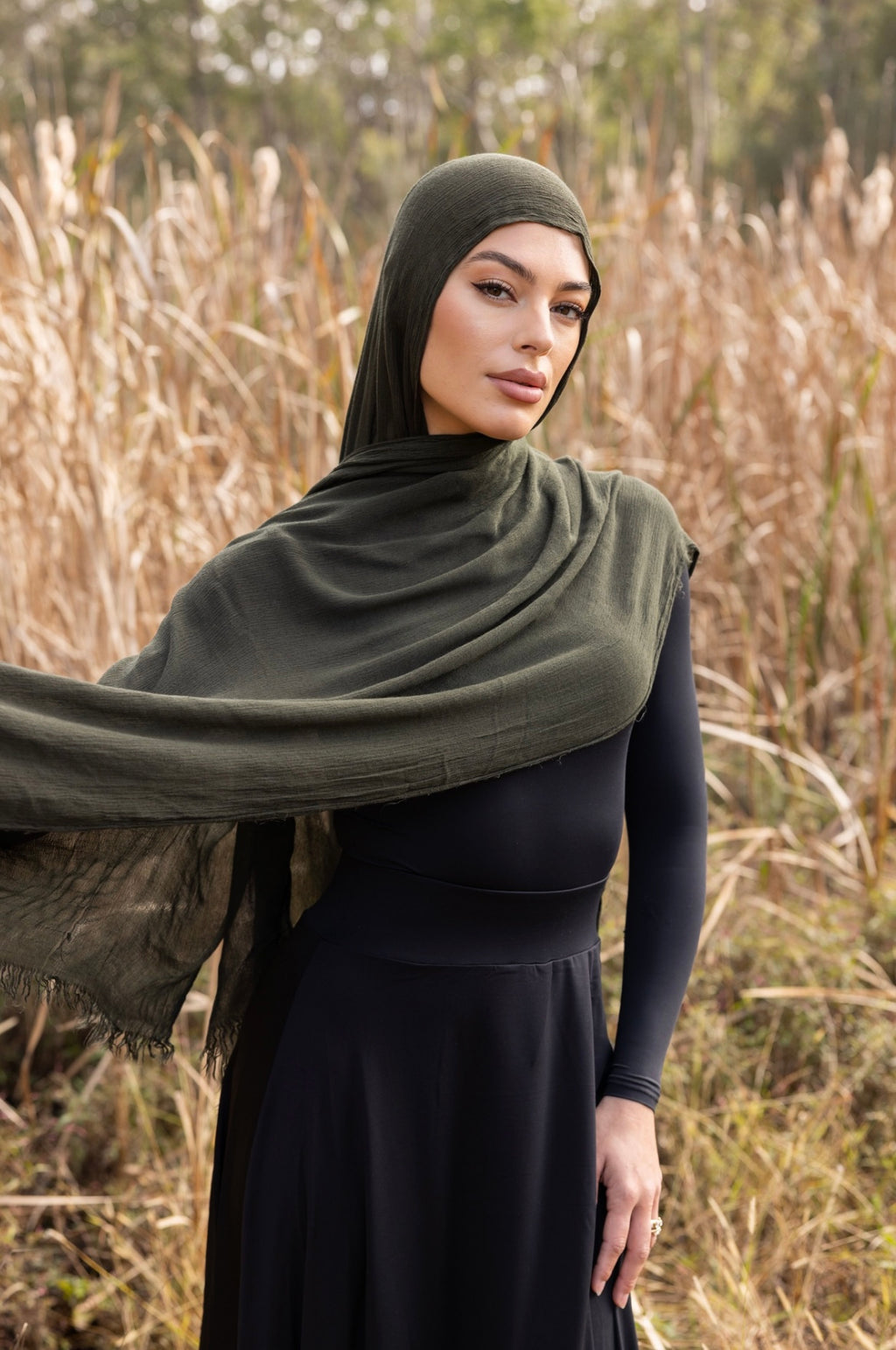 Luxe Rayon Fray Hijab - FOREST