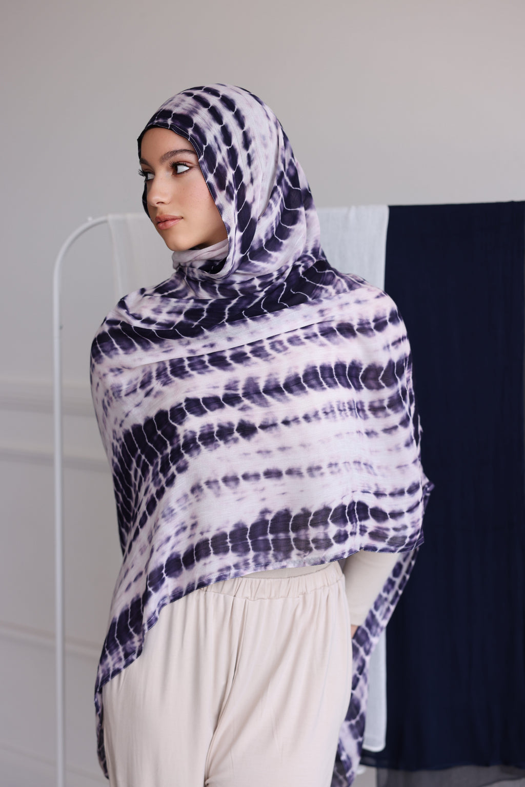 FEMME TIE DYE DOUBLE STITCH HIJAB