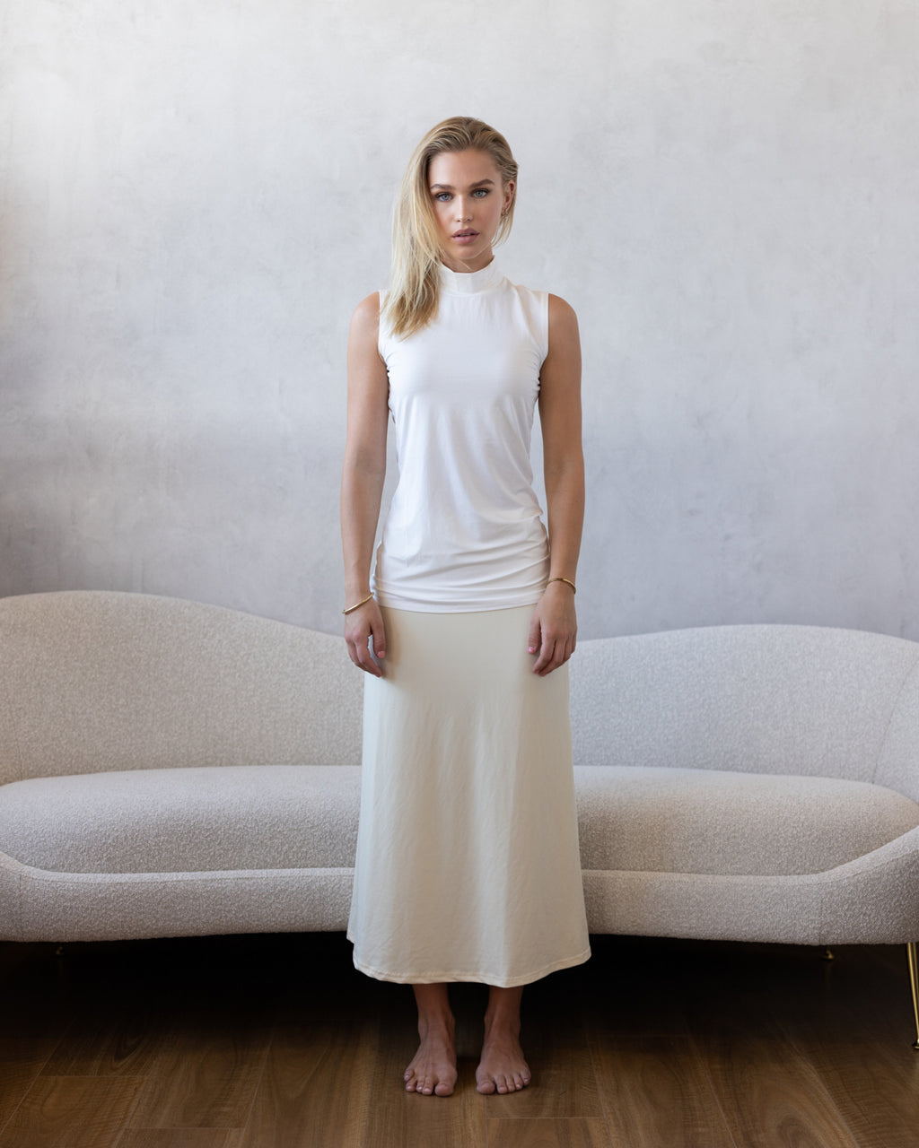 Luxe Sleeveless Basic Vanilla