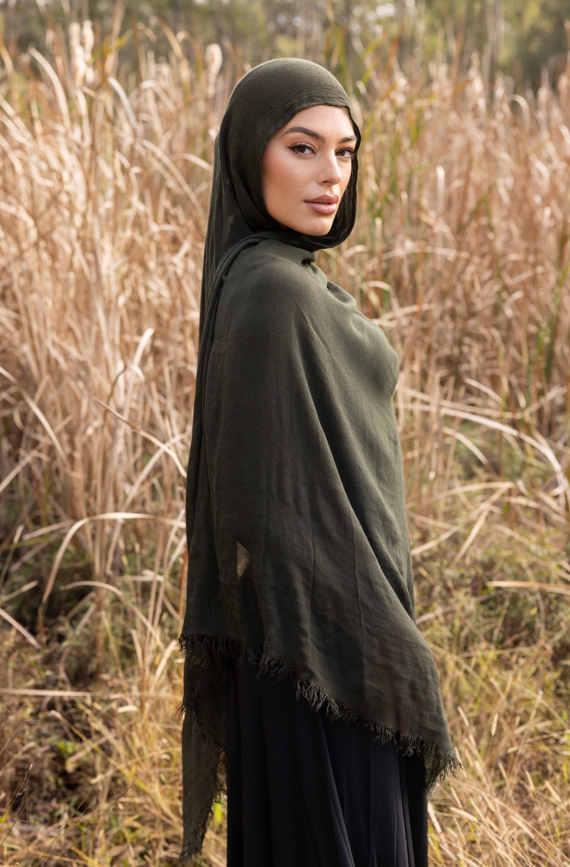 Luxe Rayon Fray Hijab - FOREST