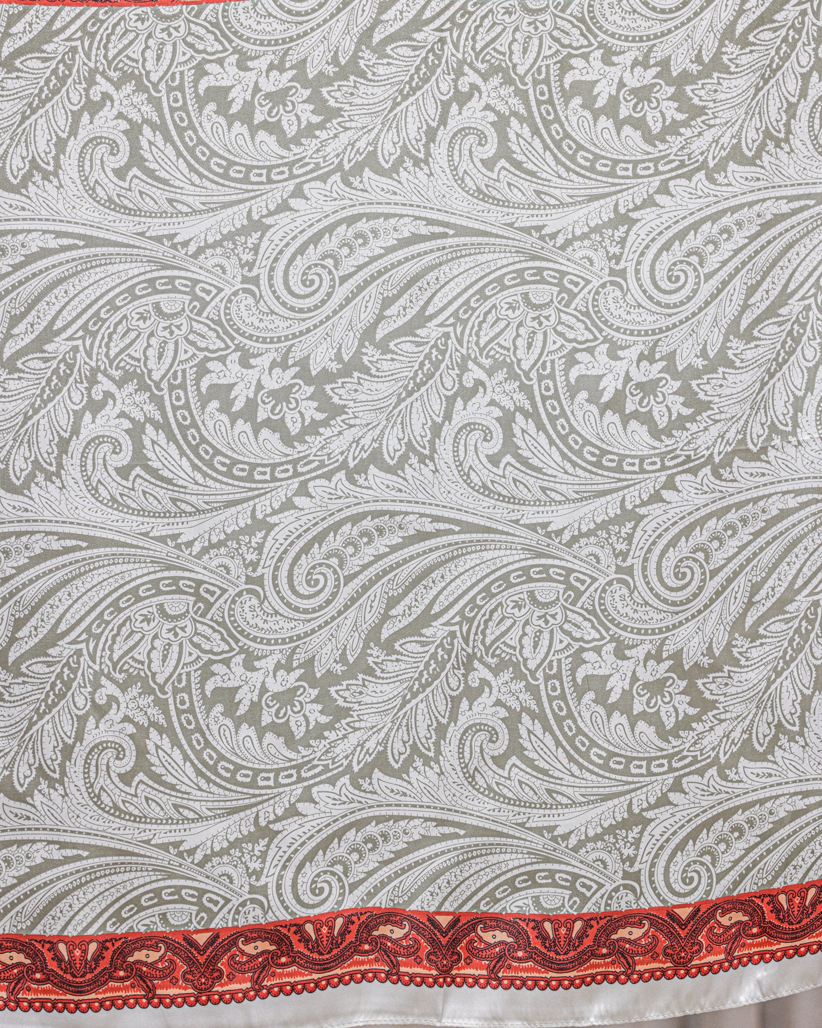 PRINTED SILK BLEND SQUARE BANDANA