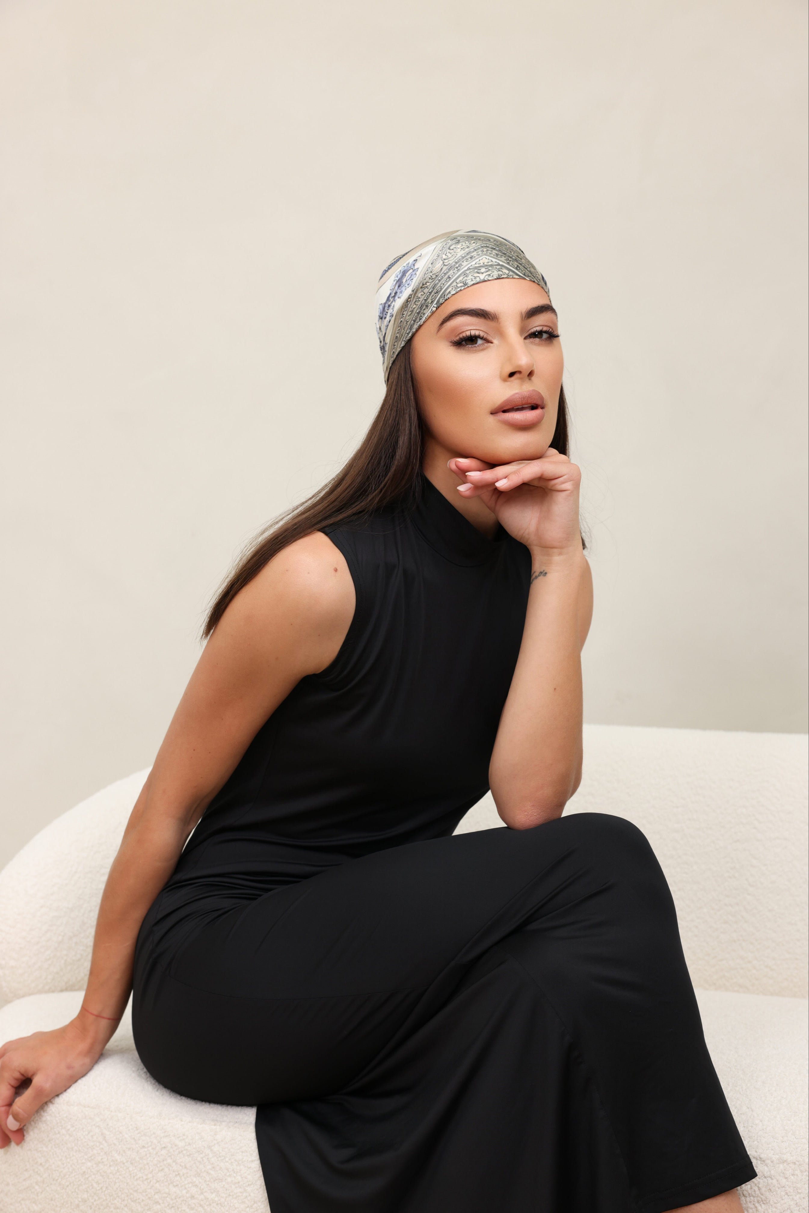 PRINTED SILK BLEND SQUARE BANDANA