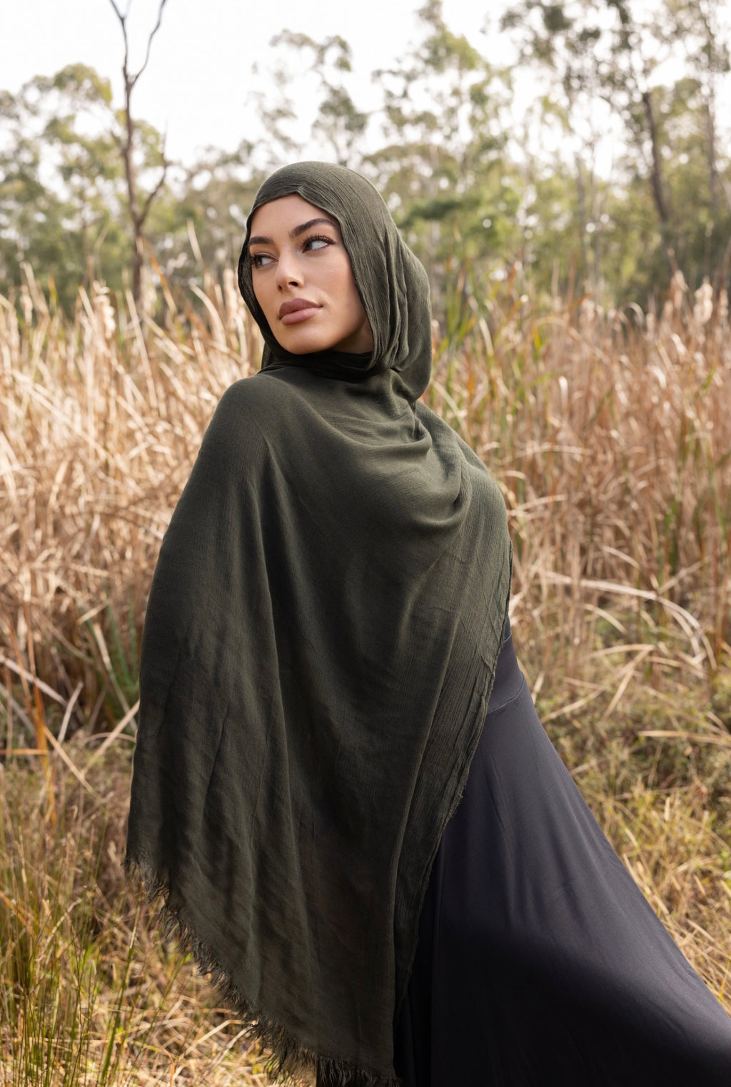 Luxe Rayon Fray Hijab - FOREST
