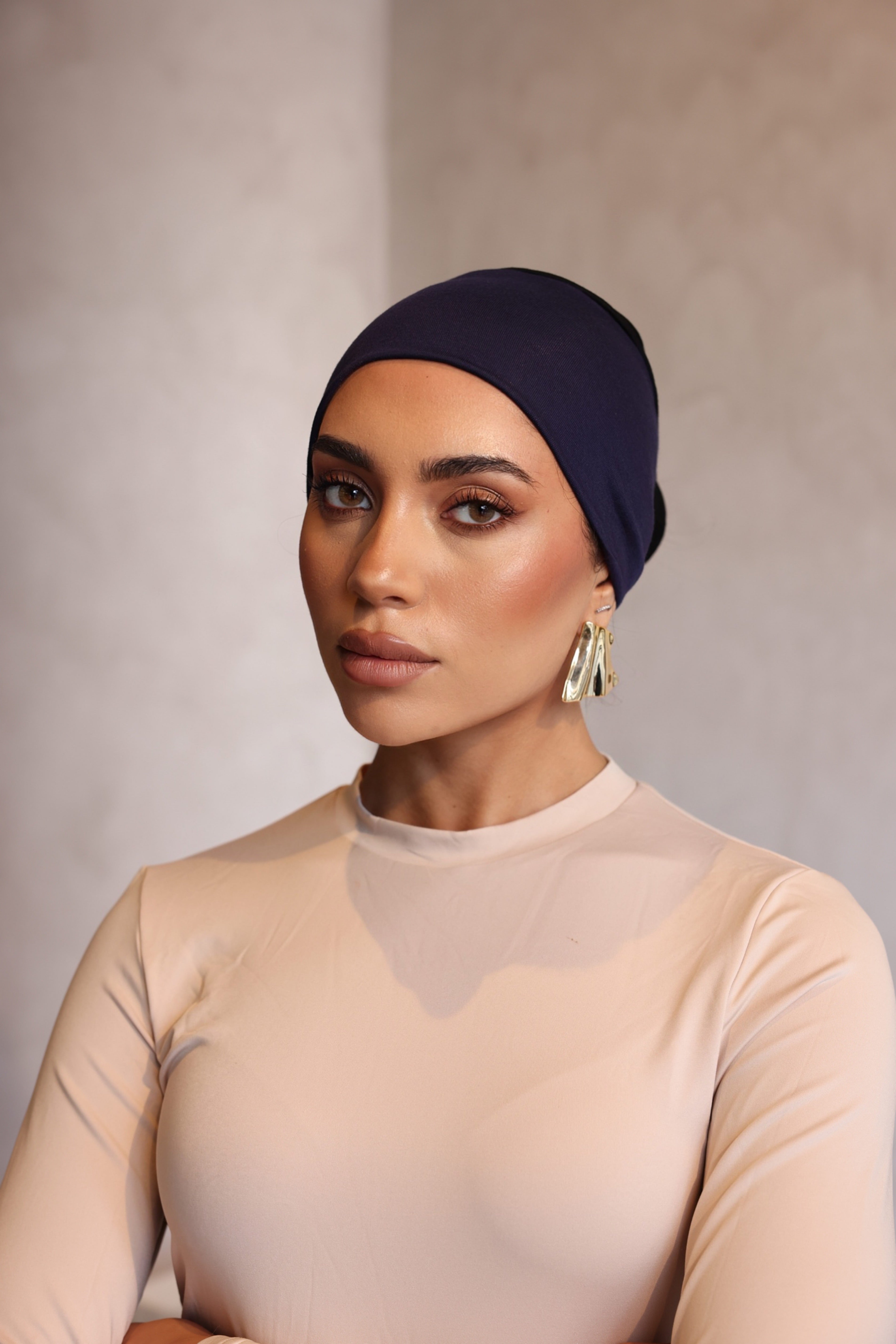 2 Tone Open Caps INK/MID