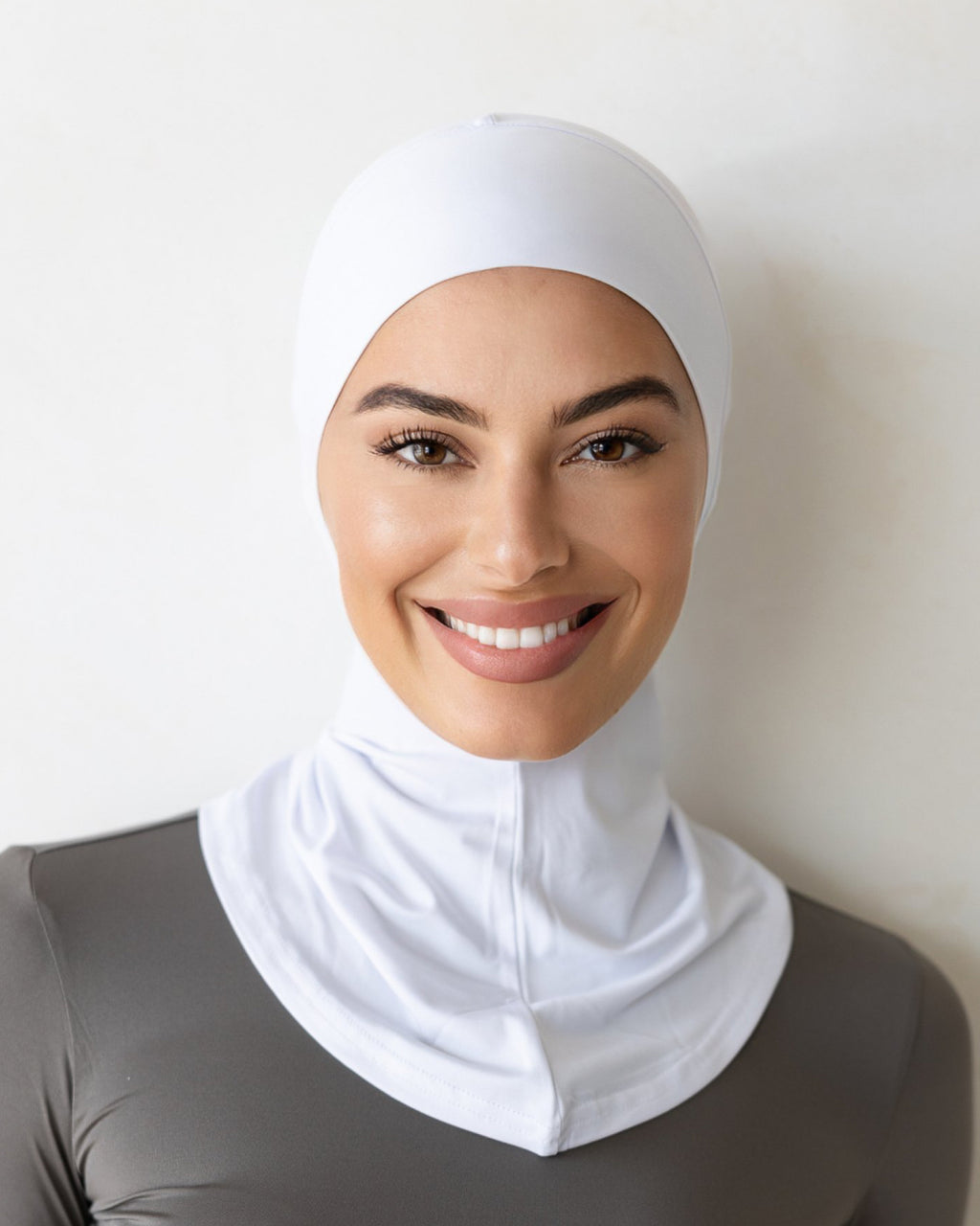 Luxe Hooded Cap Vanilla