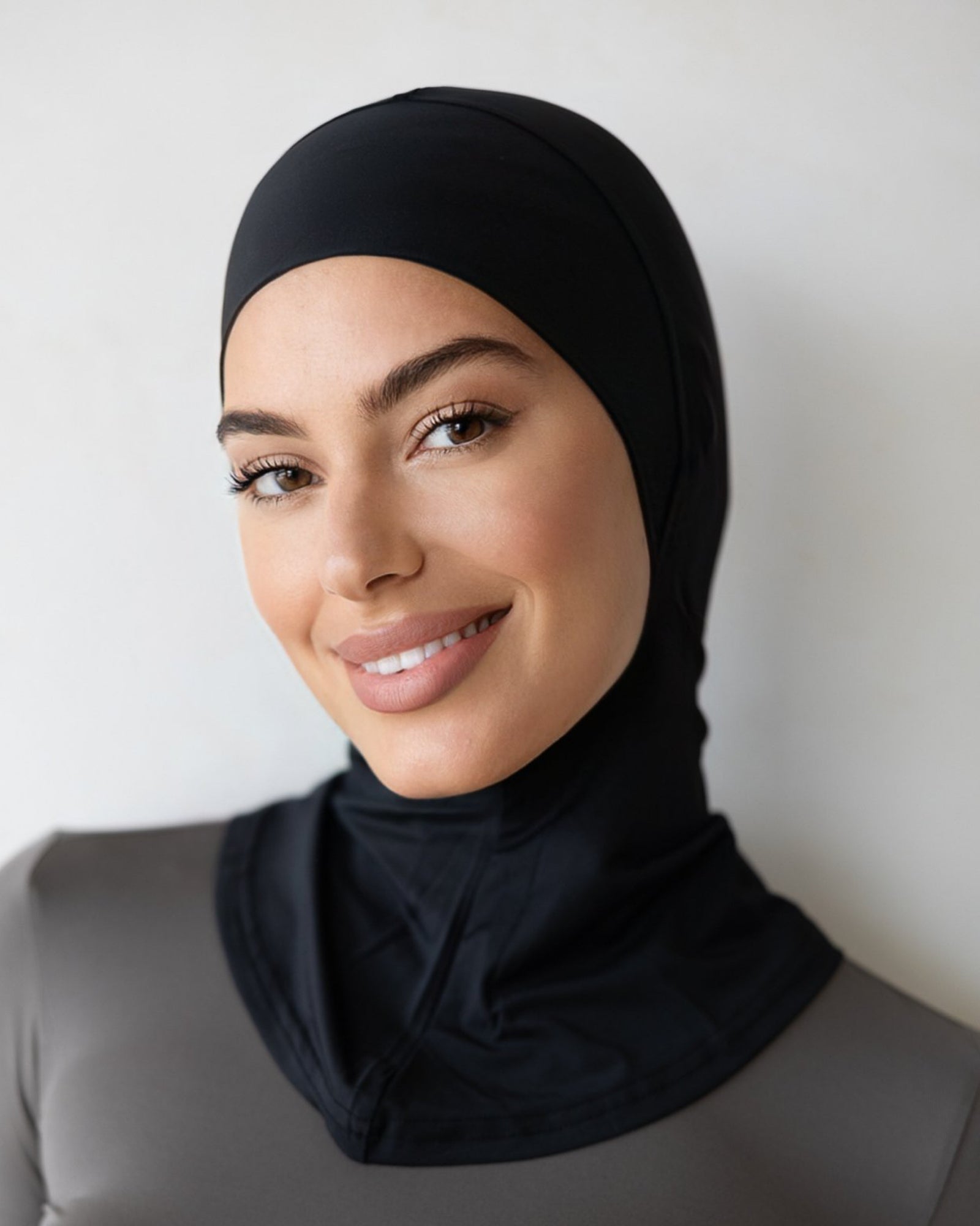 Luxe Hooded Cap Midnight