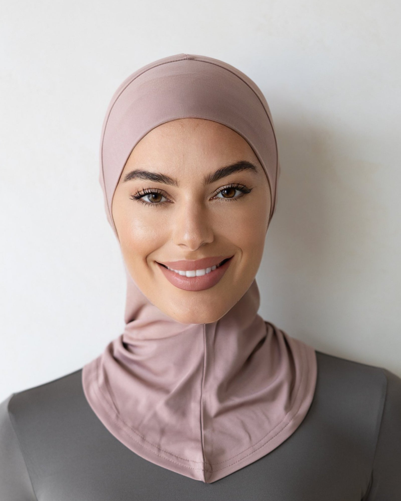 Luxe Hooded Cap Berry