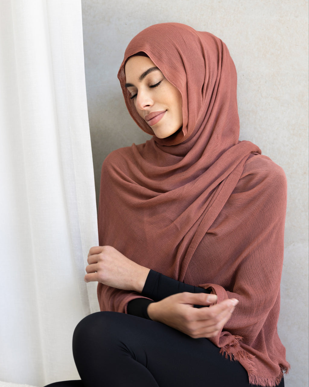 Luxe Rayon Hijab Frayed Edge - ROSEY PINK