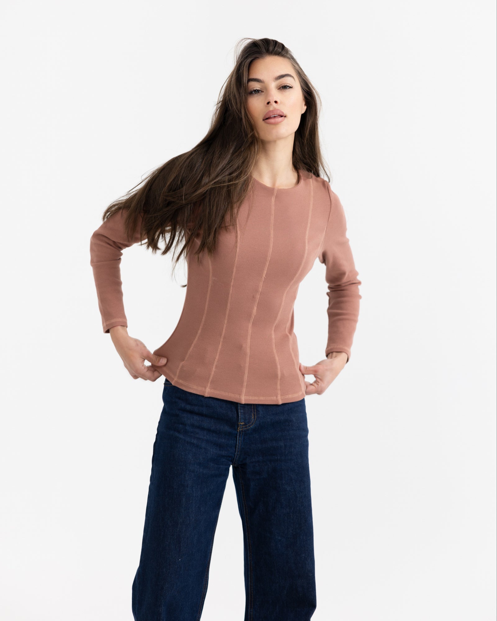 Luxe Rib Panel Top Brick