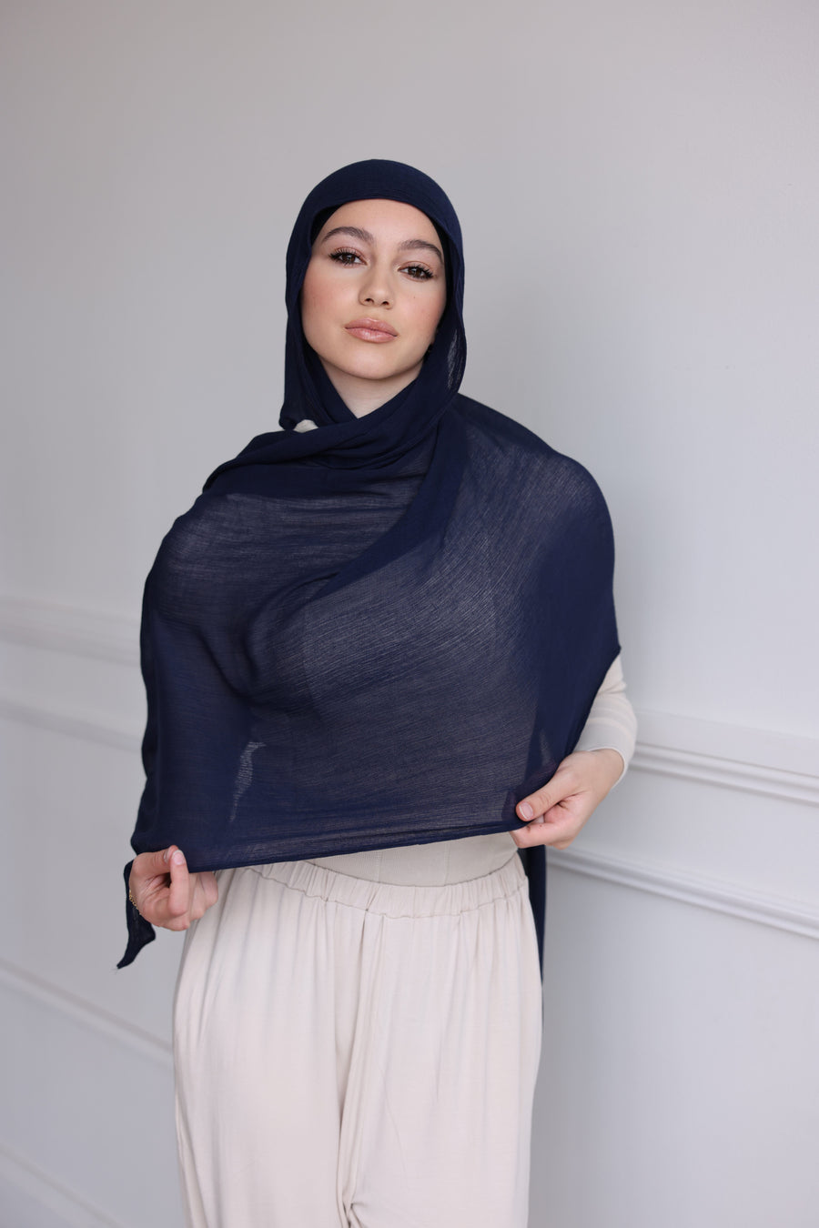 Luxe Rayon Hijab - Ink