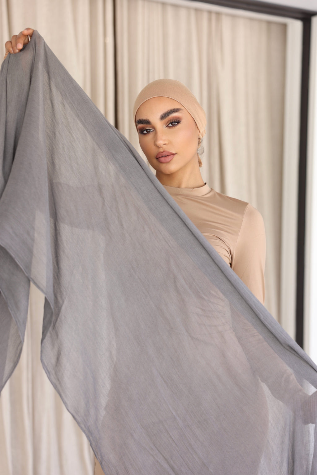 Luxe Rayon Hijab Frayed Edge - CHARCOAL