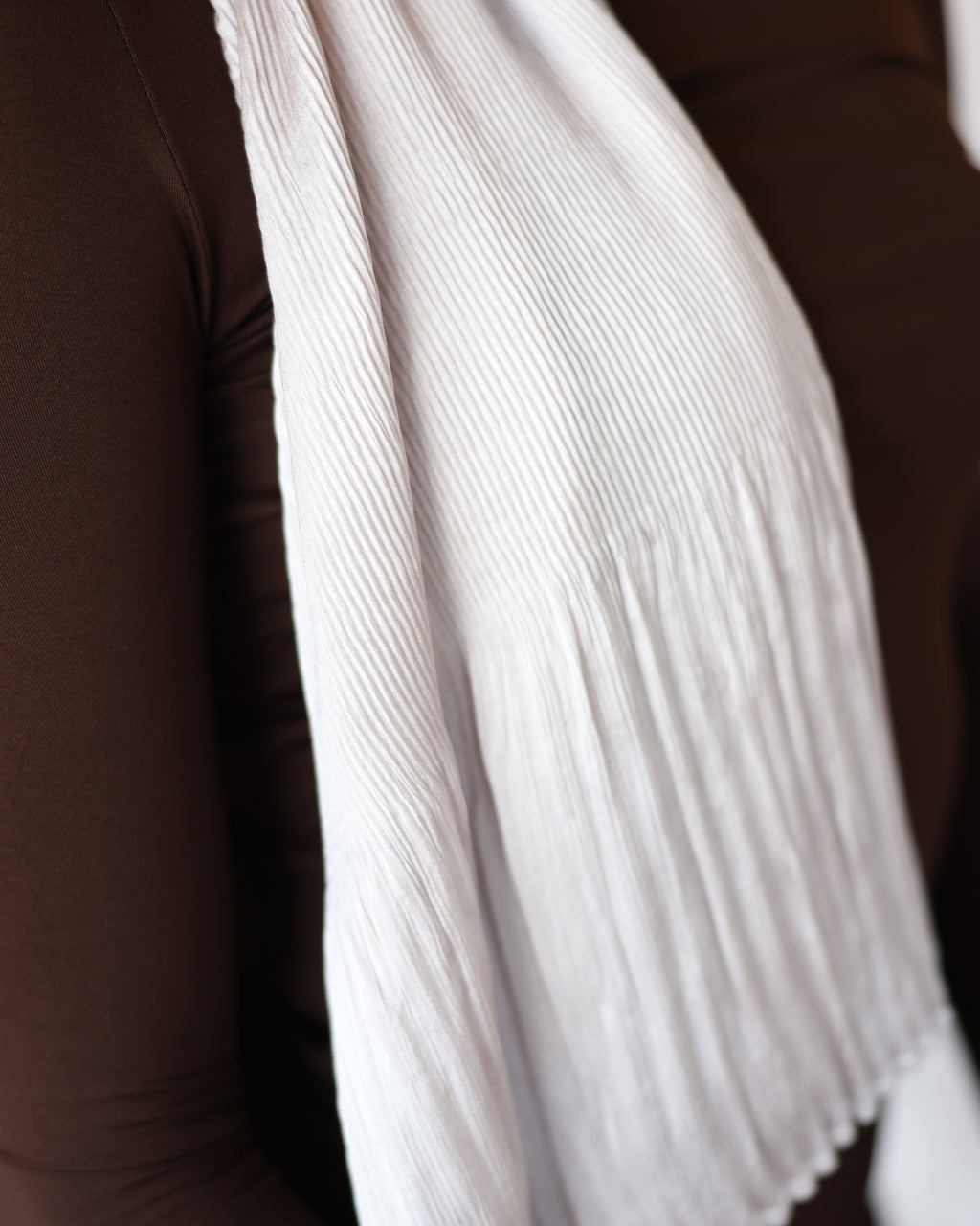 WATERFALL PLEATED HIJAB -Silver