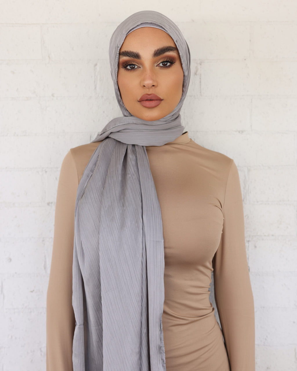 CRINKLE SATIN HIJAB - Feather FINAL SALE