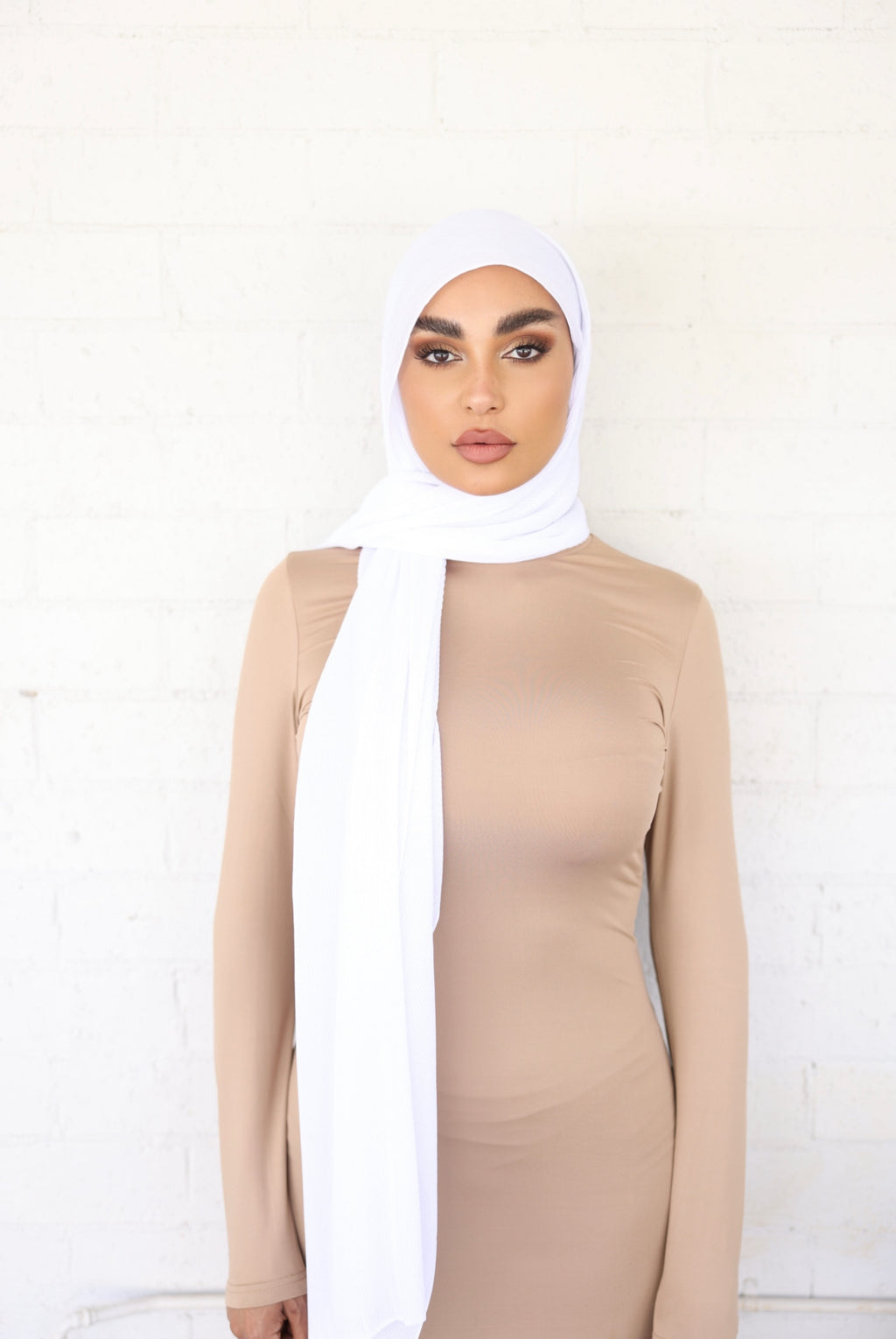 PLEATED HIJAB - Snow FINAL SALE