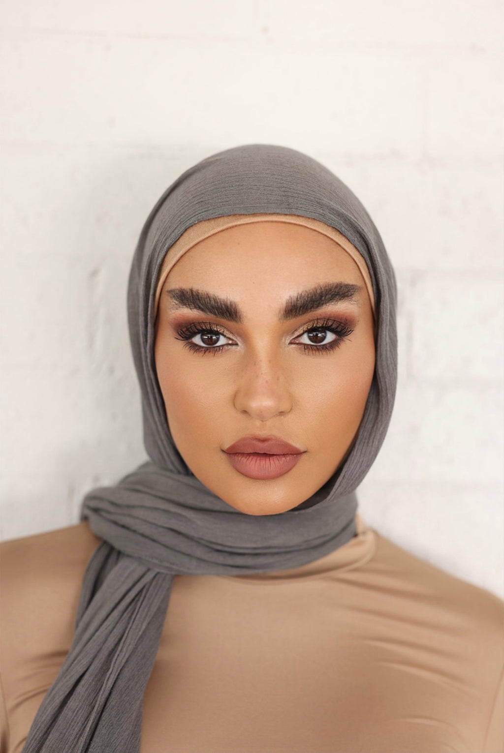 Luxe Rayon Hijab Frayed Edge - CHARCOAL