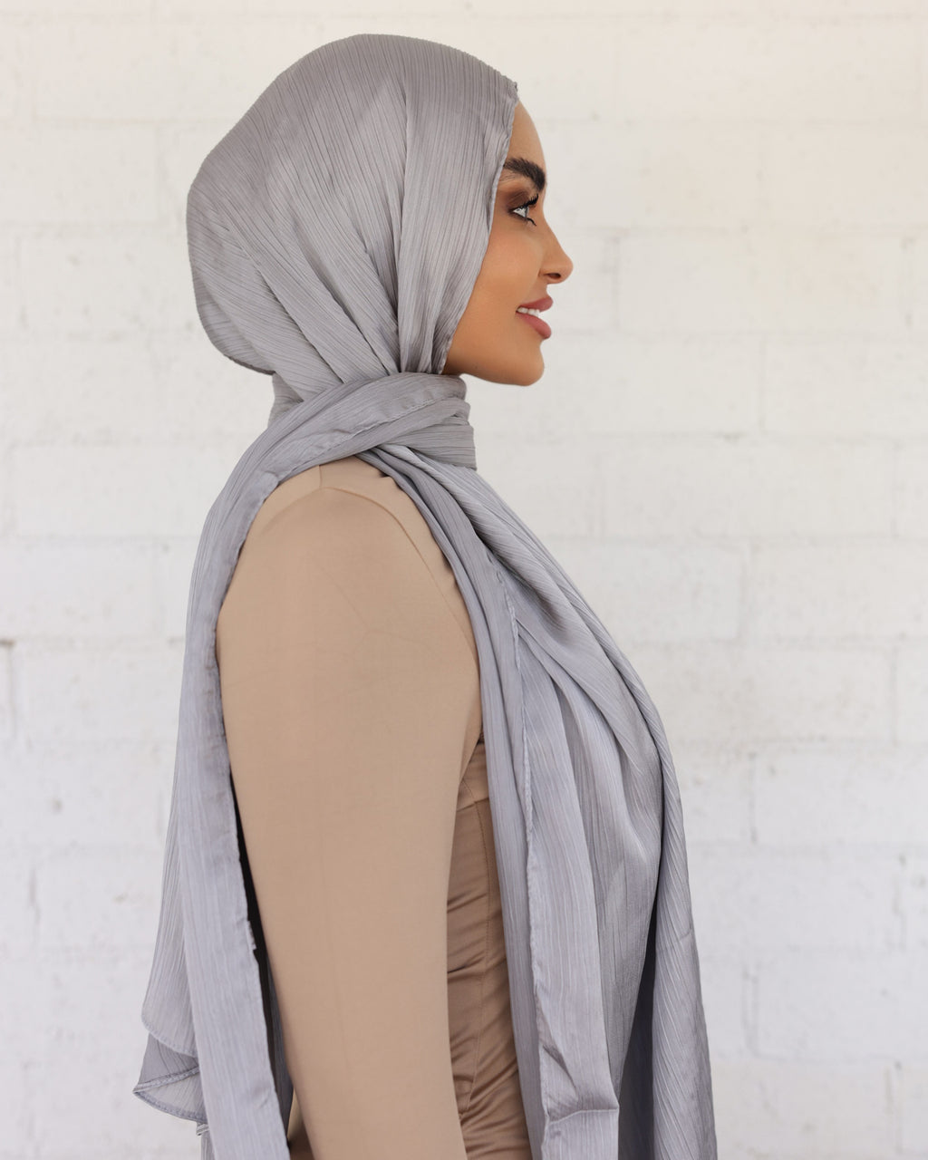 CRINKLE SATIN HIJAB - Feather FINAL SALE