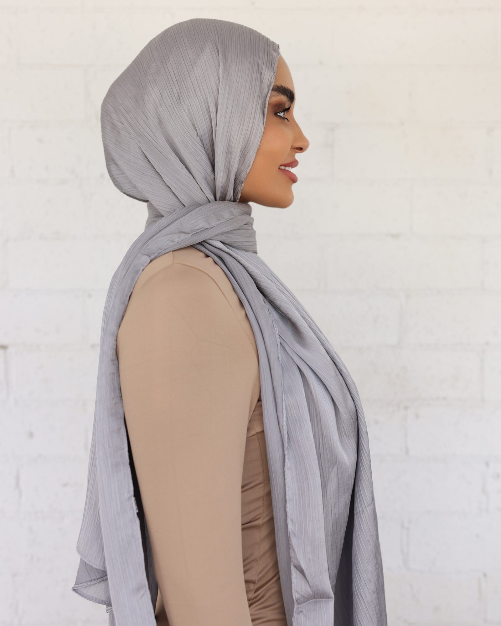 CRINKLE SATIN HIJAB - Feather FINAL SALE